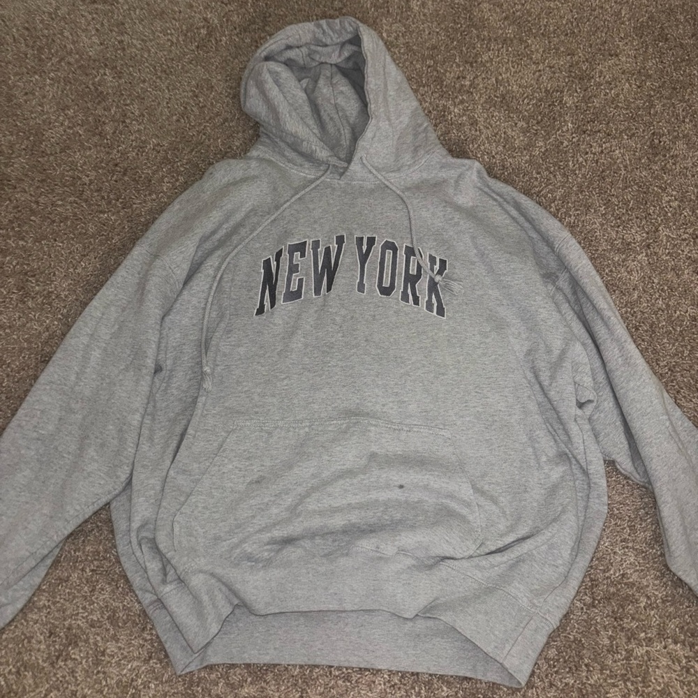 Brandy Melville Gray New York Hoodie